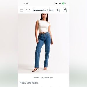 Abercrombie Curve love mid rise 90s straight jeans - size 32 long (14 long)